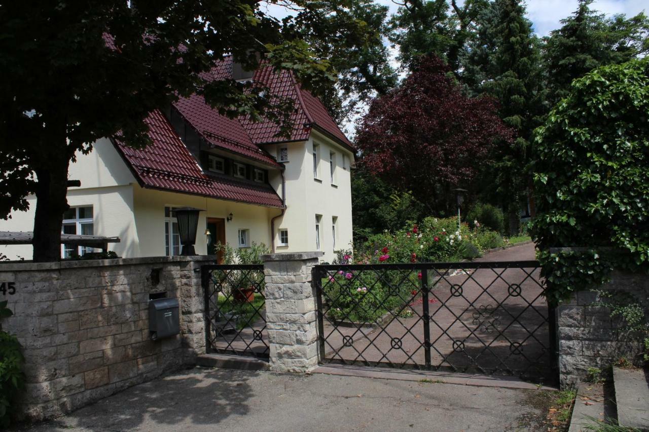 Ferienwohnung In Herrlicher Lage 巴特乌拉赫 外观 照片