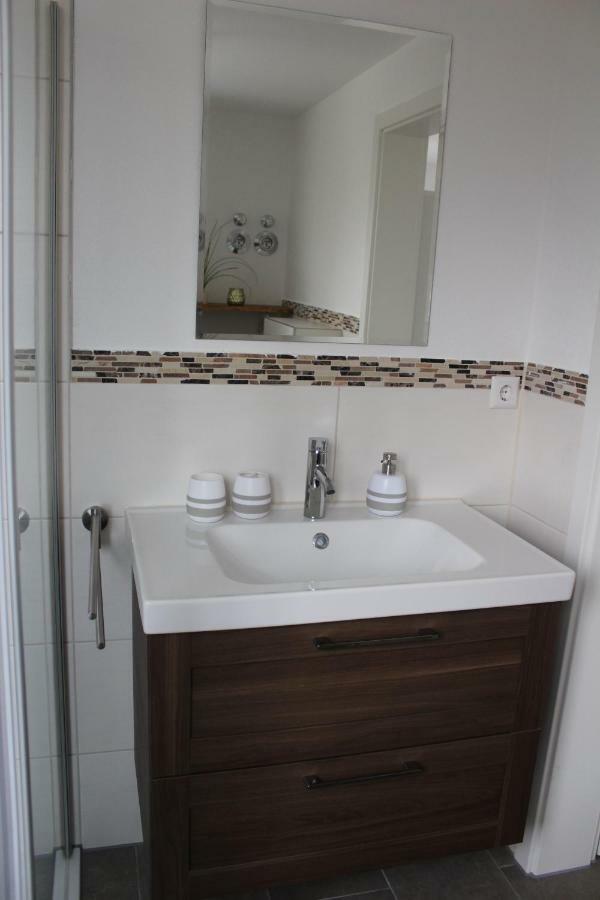 Ferienwohnung In Herrlicher Lage 巴特乌拉赫 外观 照片